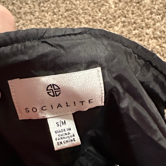 Socialite Black Women's Vest - Picture 2 of 7